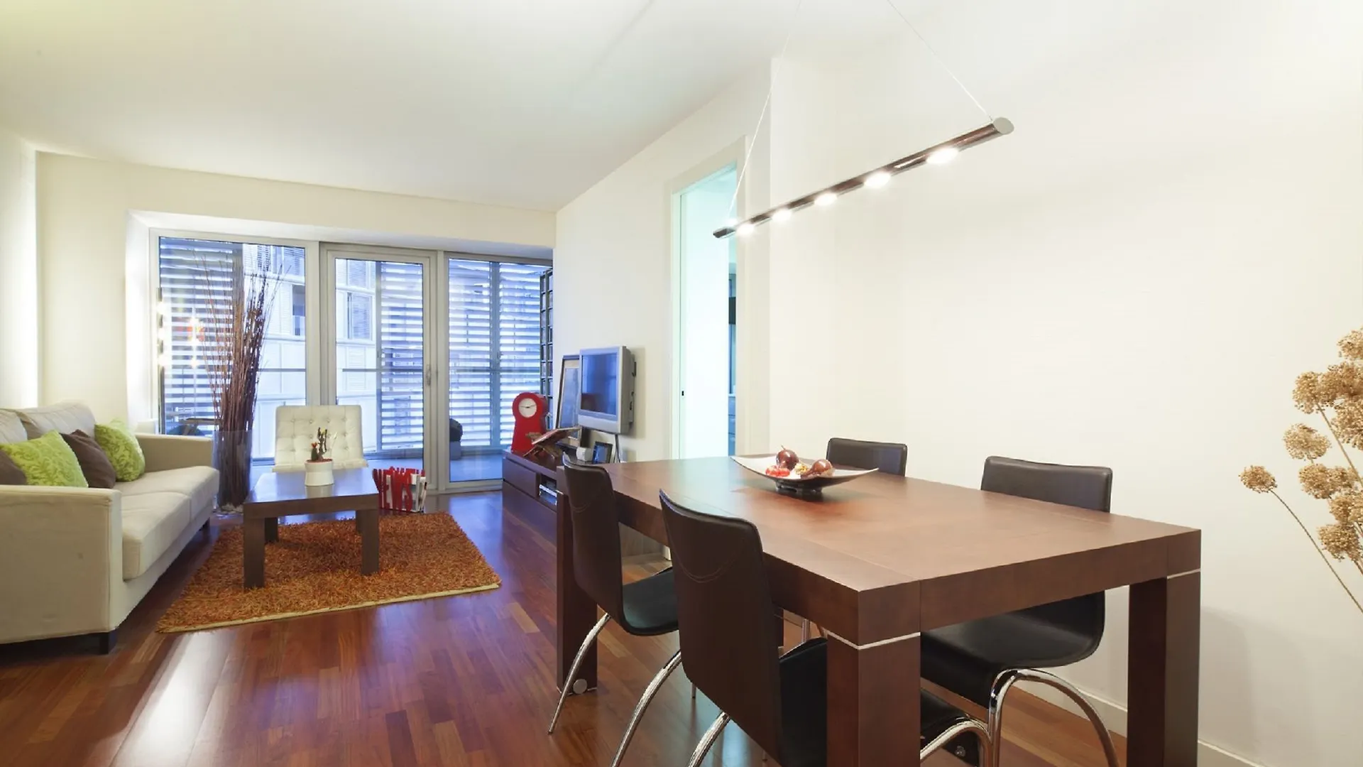 You Stylish Beach Apartments Barcelona