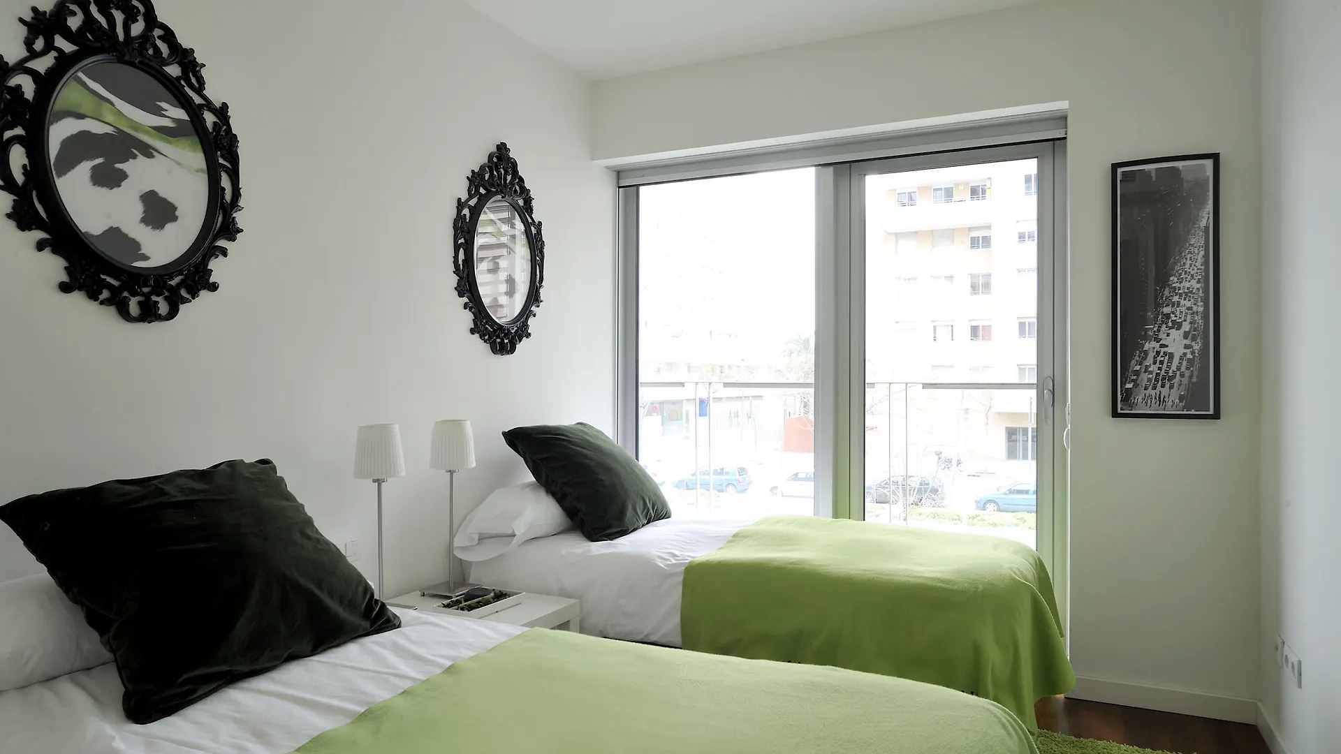 You Stylish Beach Apartments Barcelona