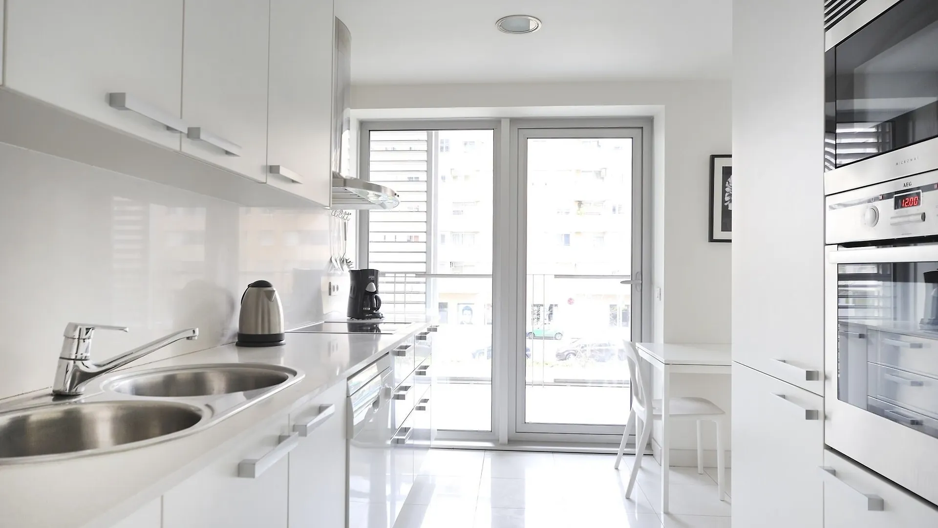 You Stylish Beach Apartments Barcelona