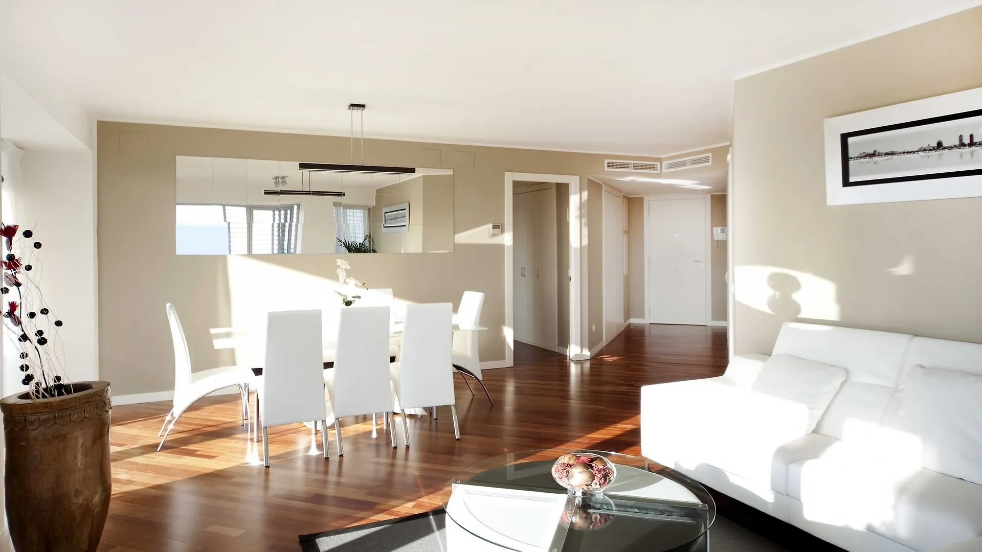 You Stylish Beach Apartments Barcelona